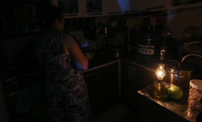 Cuộc sống không điện nước của cư dân Carina